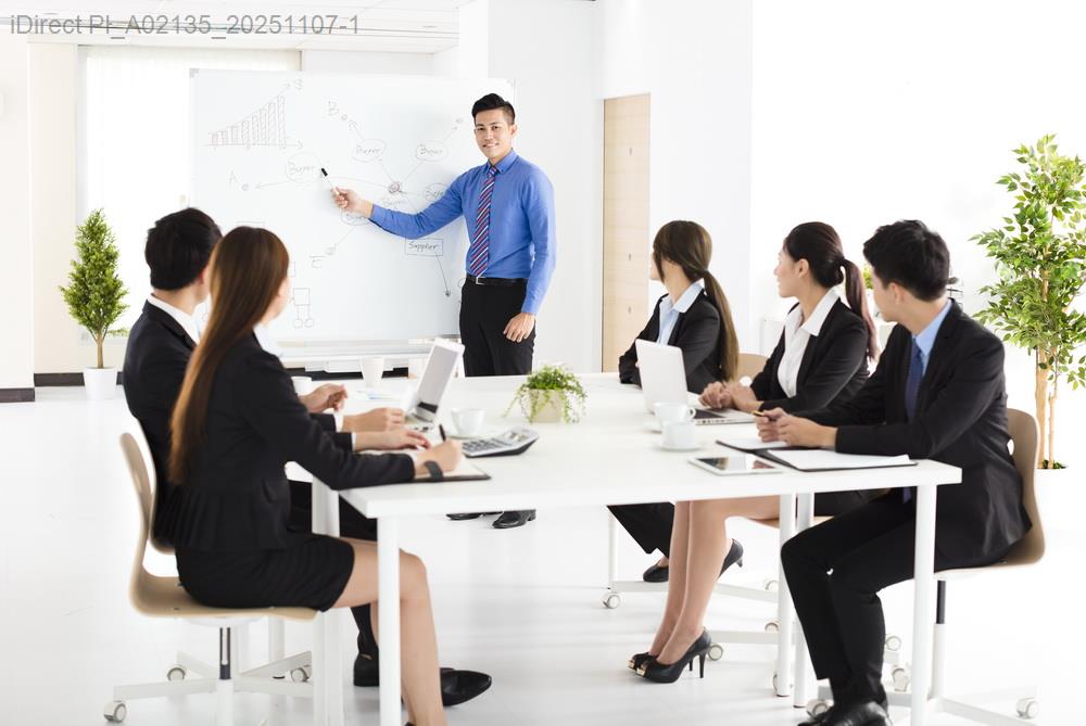 「2023投資市場趨勢分析與比較：為什麼這五個行業將爆發性成長？」示意圖